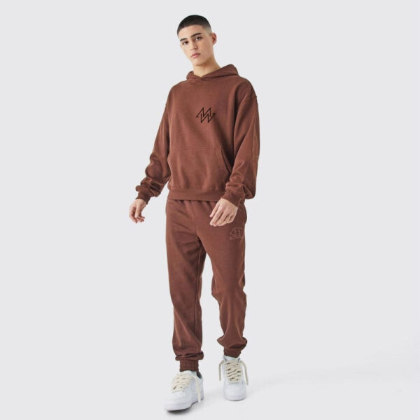 Fashion Meets Function: Trendy Tracksuits for All Occasions