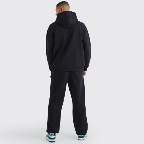 Casual Chic: Effortlessly Cool Tracksuits for Everyday Wear - Image 2