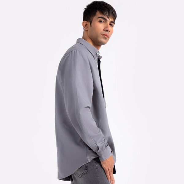 Soft Touch Casual Shirt for Ultimate Comfort - Image 2