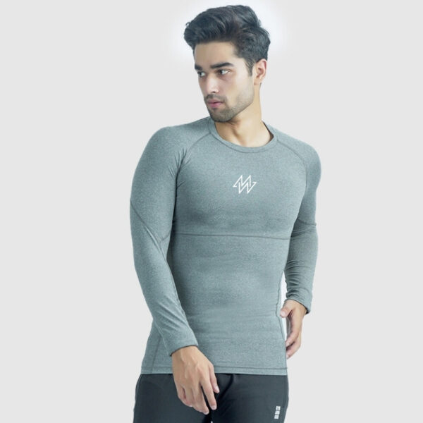 Athletic Fit Rash Guard for Active Individuals