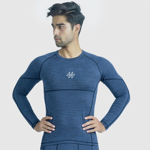 Athletic Fit Rash Guard for Active Individuals - Image 2