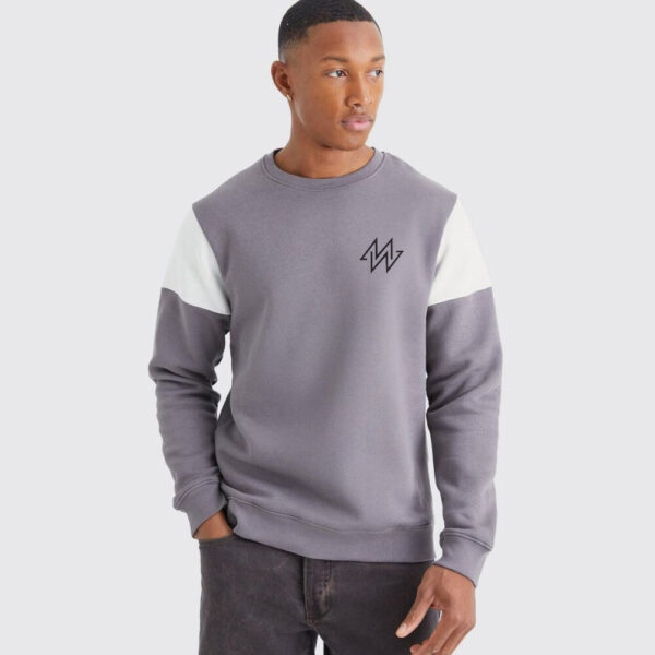 Premium Fleece Sweatshirt with a Cozy Feel